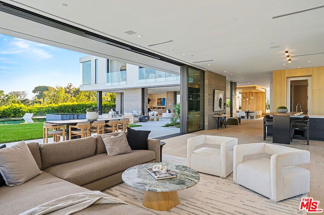 1830 Mango Way, Los Angeles, CA 90049, photo 14