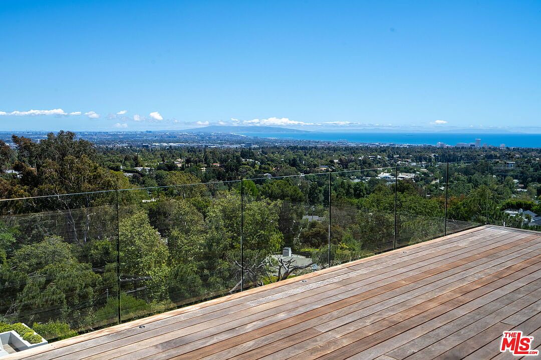 1830 Mango Way, Los Angeles, CA 90049, photo 35