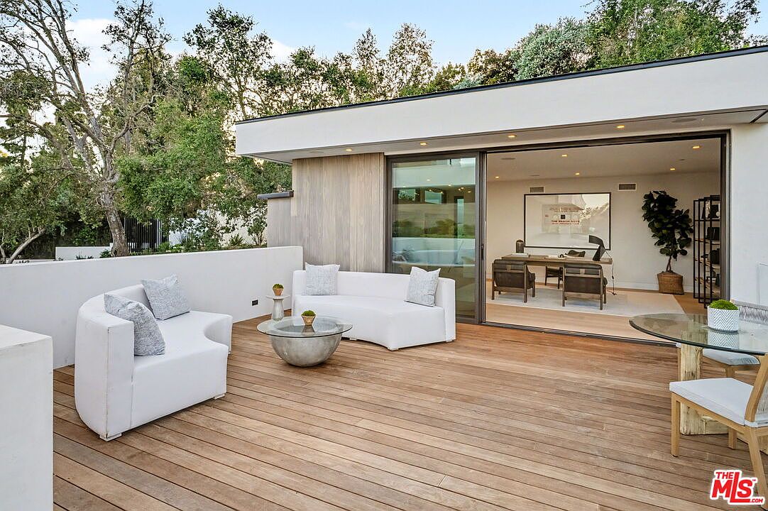 1830 Mango Way, Los Angeles, CA 90049, photo 49