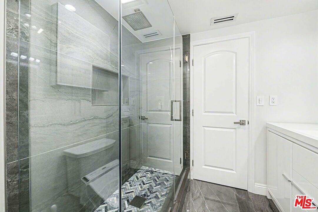 17409 Kinzie St, Northridge, CA 91325, photo 22