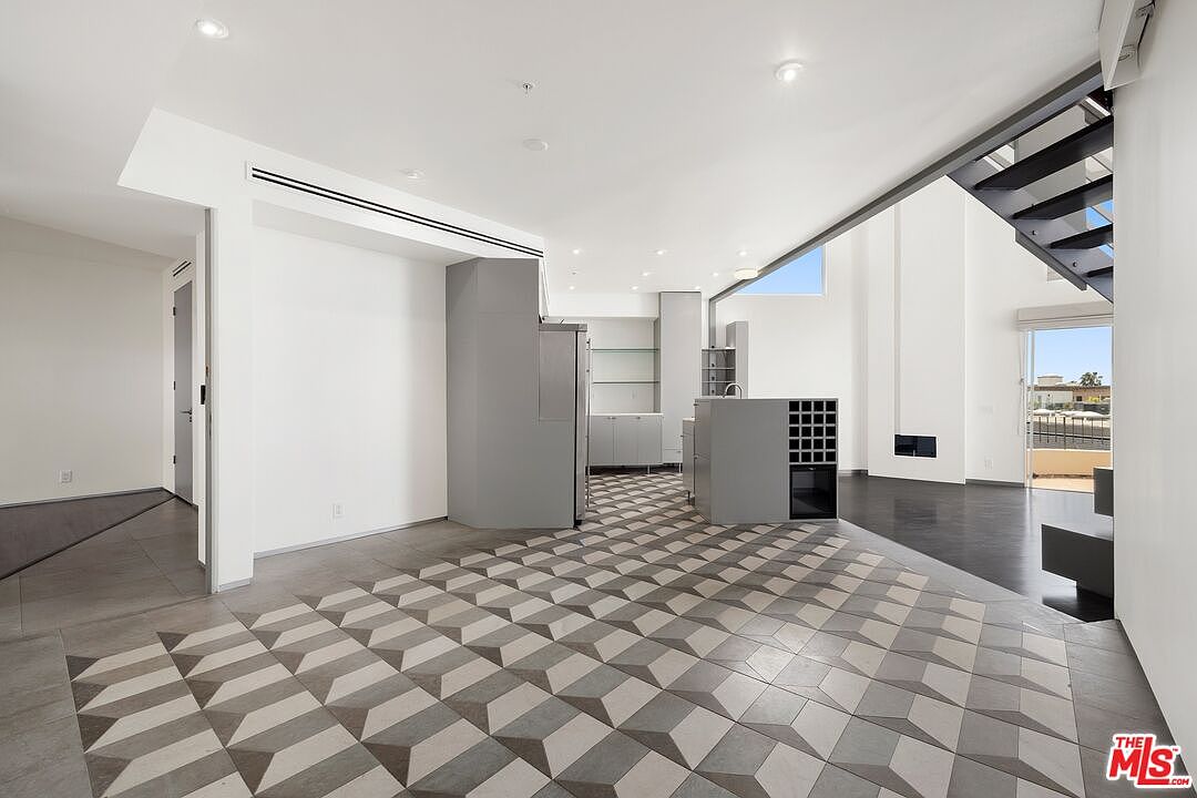 235 Main St APT 316, Venice, CA 90291, photo 6