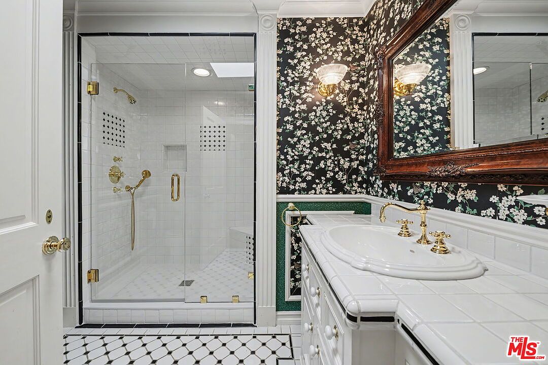 4780 Vista De Oro Ave, Woodland Hills, CA 91364, photo 9
