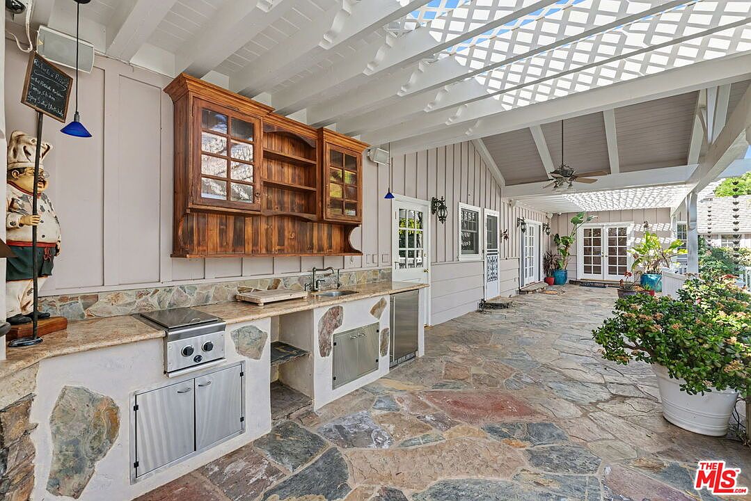 4780 Vista De Oro Ave, Woodland Hills, CA 91364, photo 31