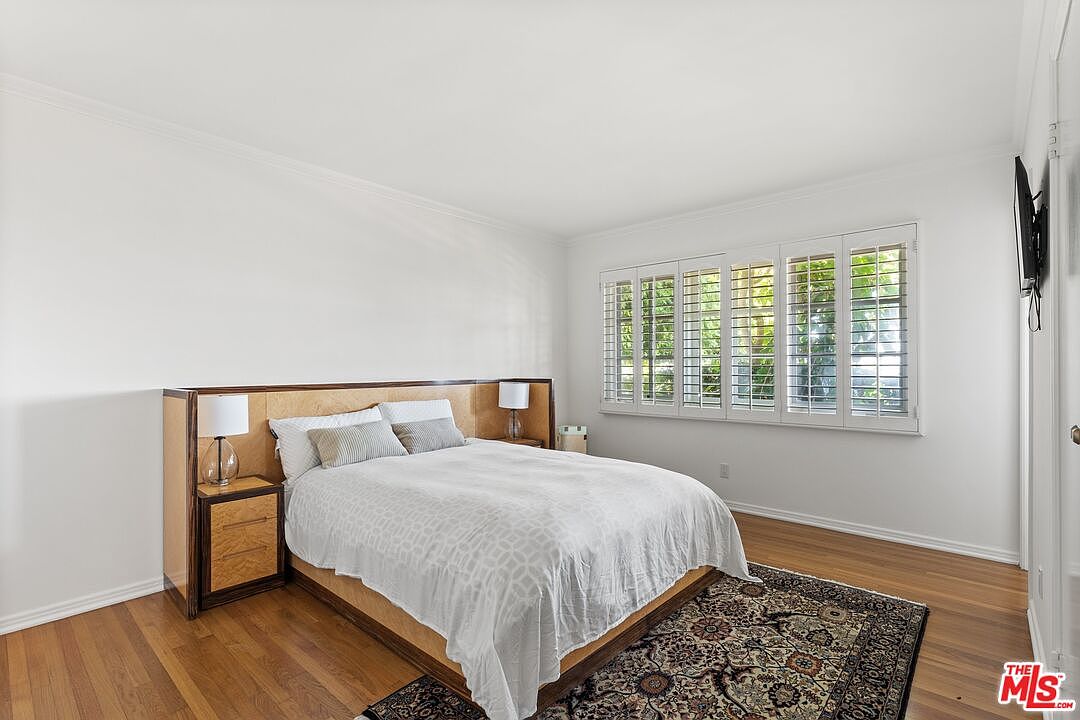 2317 Kimridge Rd, Beverly Hills, CA 90210, photo 13