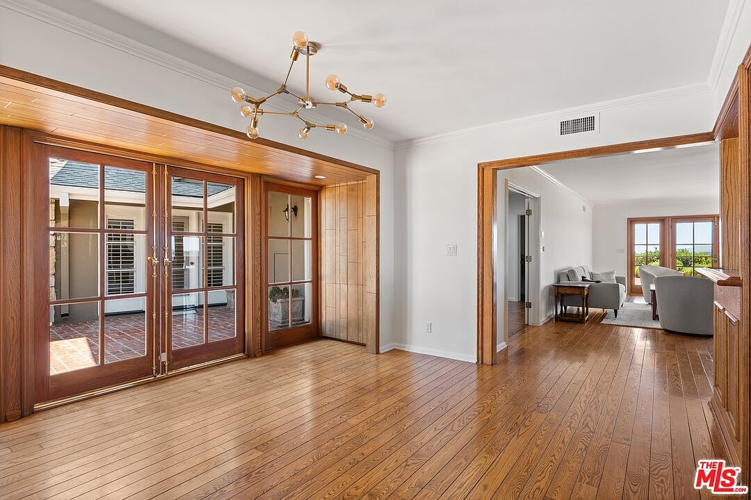2317 Kimridge Rd, Beverly Hills, CA 90210, photo 19