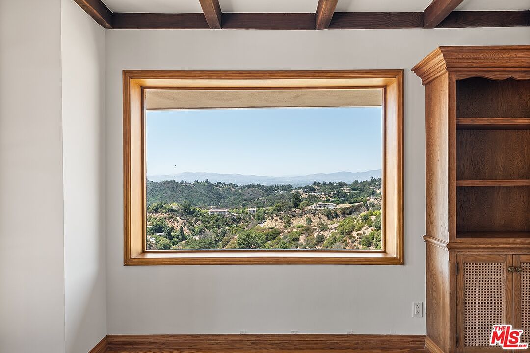 2317 Kimridge Rd, Beverly Hills, CA 90210, photo 27