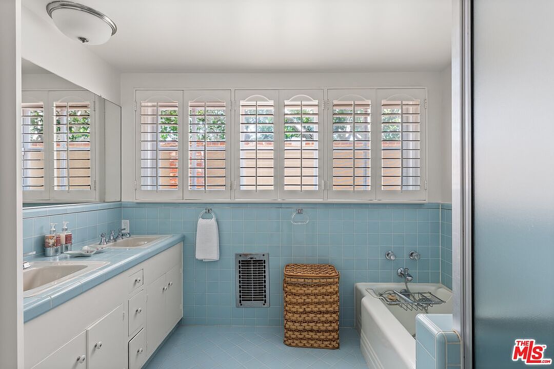 2317 Kimridge Rd, Beverly Hills, CA 90210, photo 29