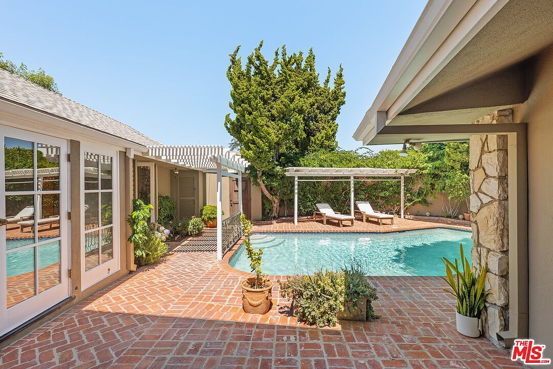 2317 Kimridge Rd, Beverly Hills, CA 90210, photo 30