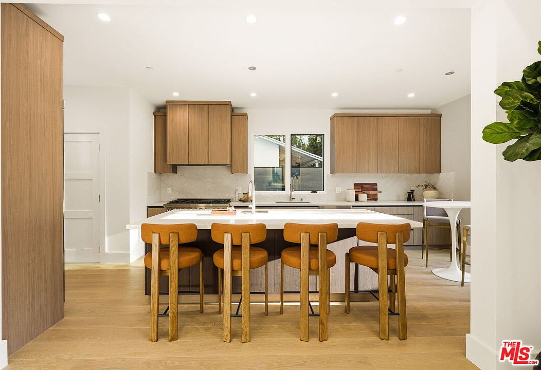 4423 Noble Ave, Sherman Oaks, CA 91403, photo 13