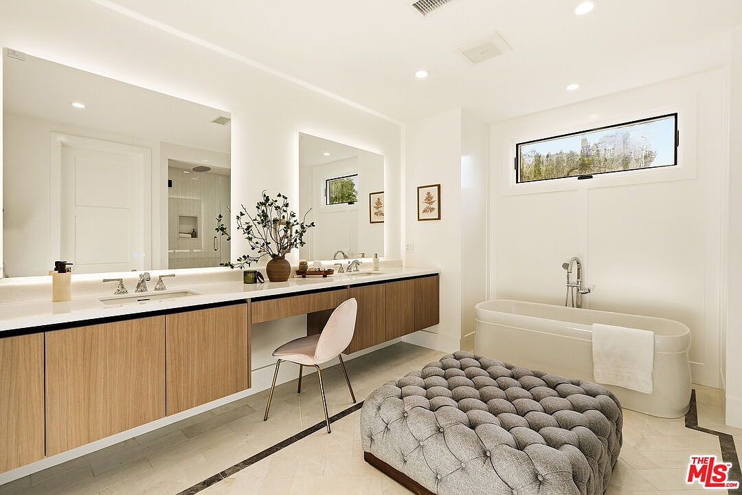 4423 Noble Ave, Sherman Oaks, CA 91403, photo 32
