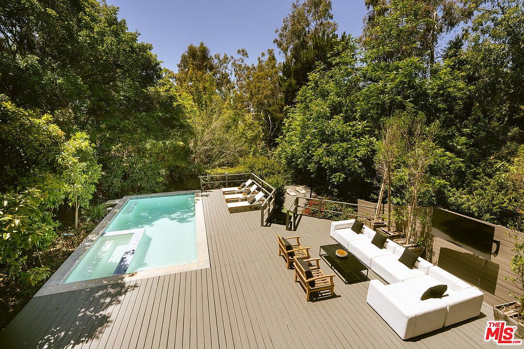 2753 La Cuesta Dr, Los Angeles, CA 90046, photo 6