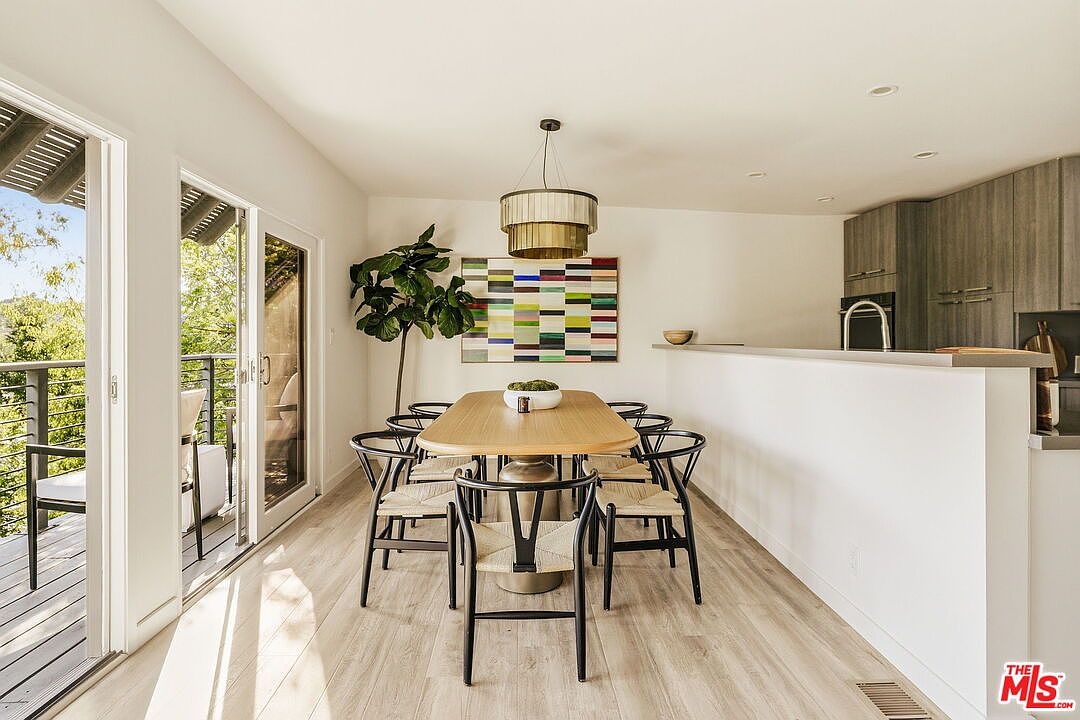 2753 La Cuesta Dr, Los Angeles, CA 90046, photo 7
