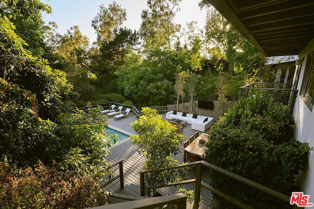2753 La Cuesta Dr, Los Angeles, CA 90046, photo 33