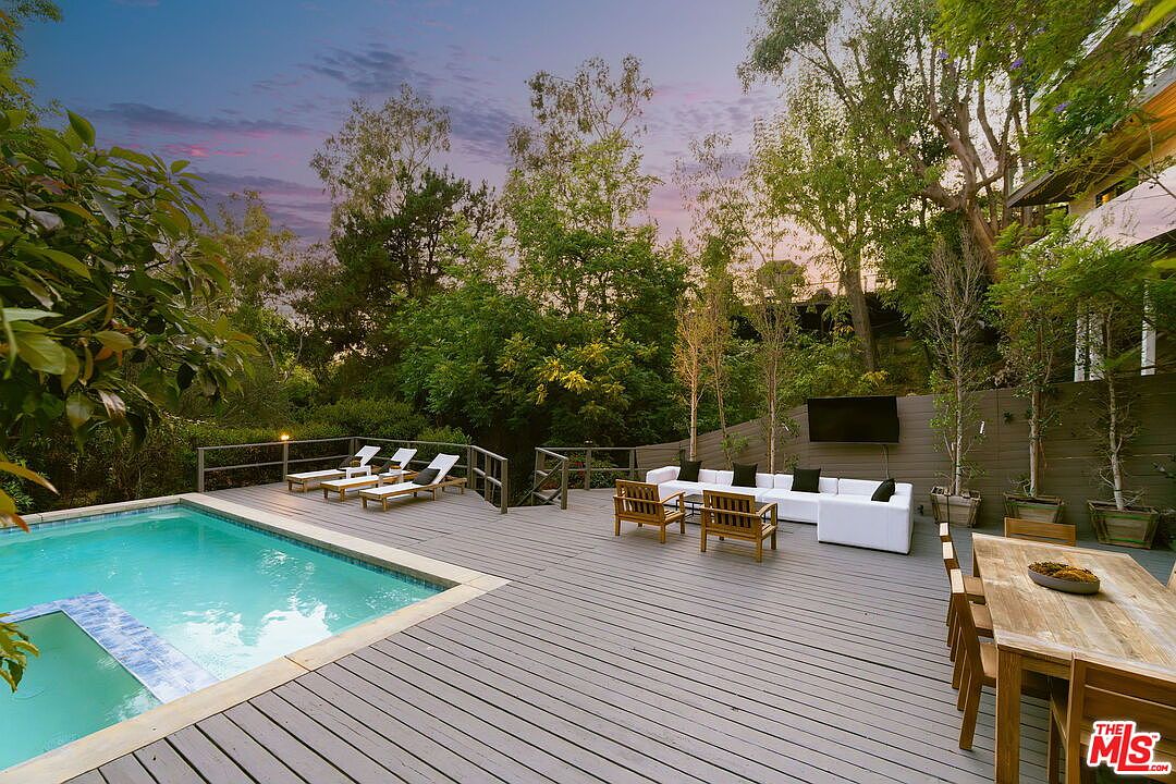 2753 La Cuesta Dr, Los Angeles, CA 90046, photo 49