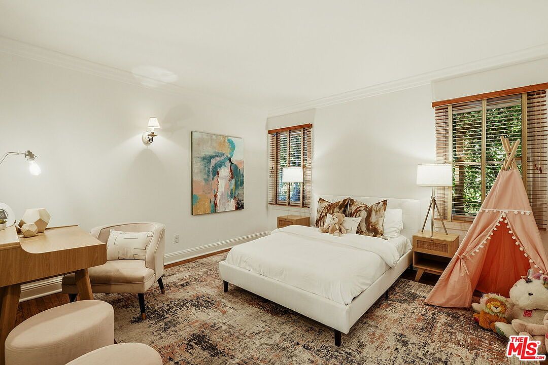1174 Masselin Ave, Los Angeles, CA 90019, photo 33